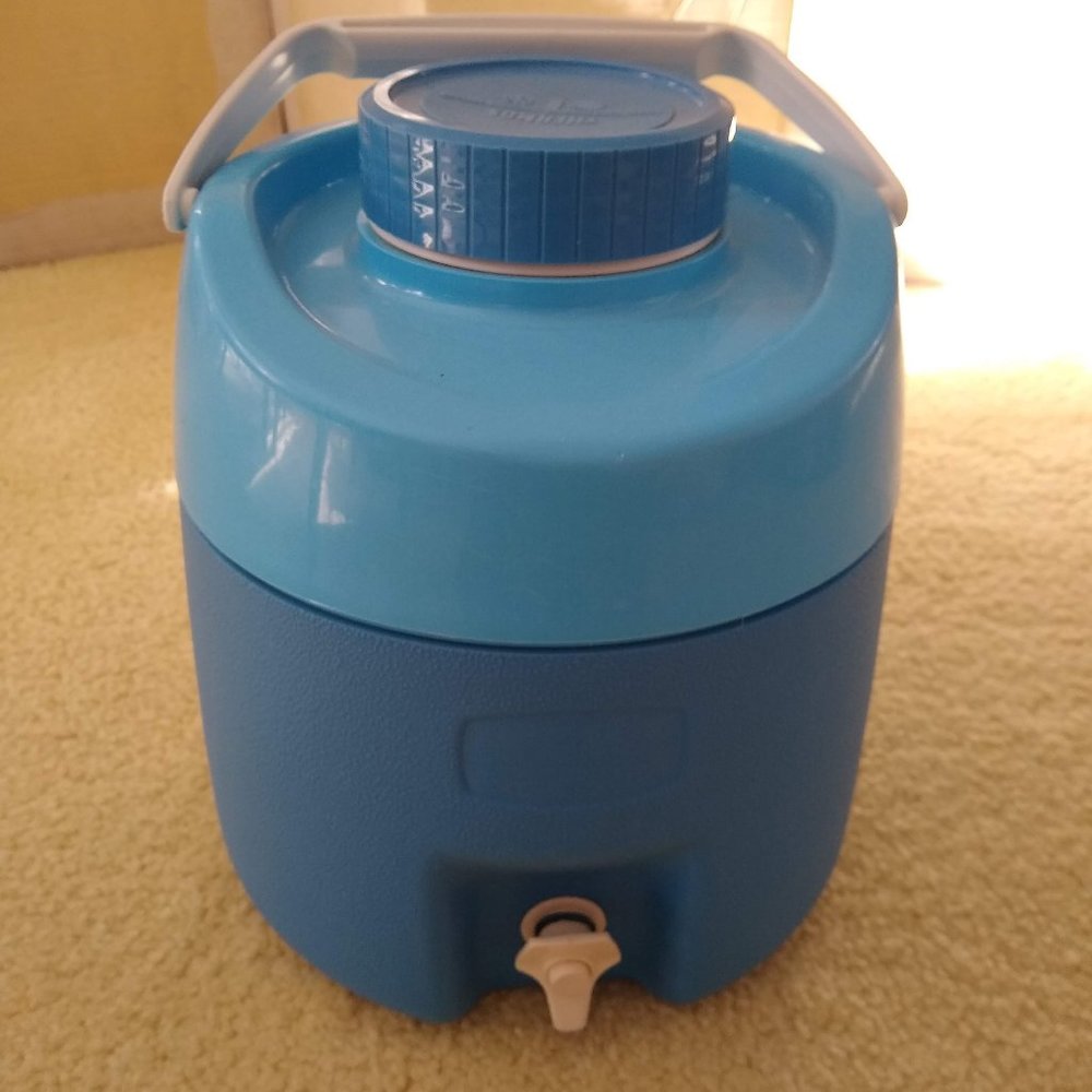 vintage 70s large Thermos 8L water cooler jug
